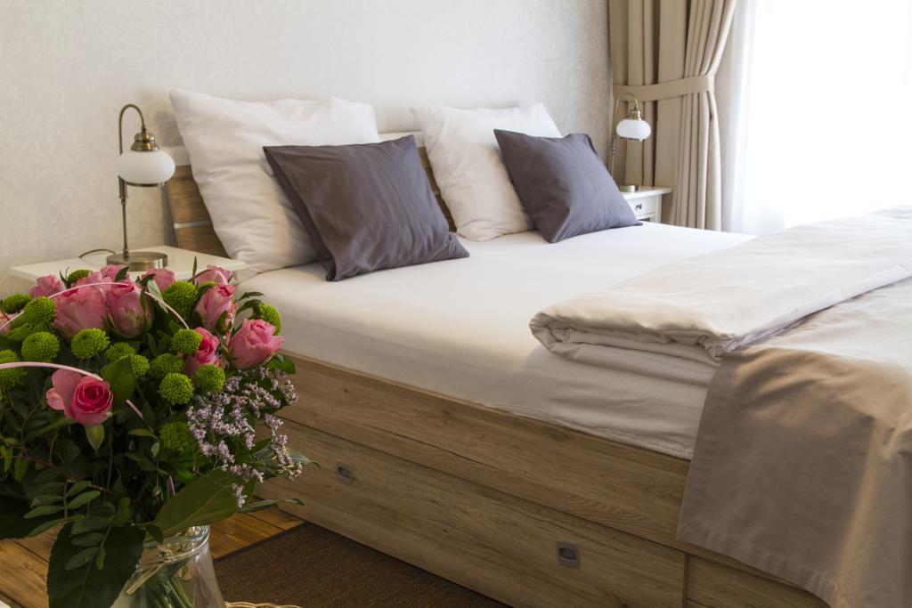 Hotel U Šuterů Praag Buitenkant foto